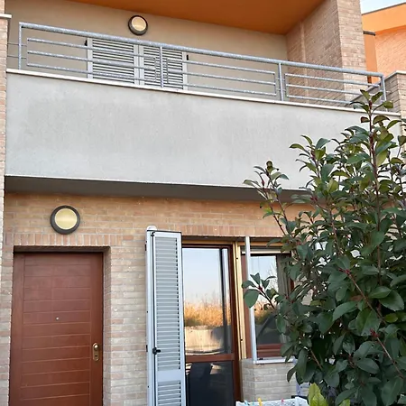 Ferienwohnung Casa Di Sveva Marotta Exterior foto